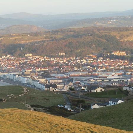 Hotel Harringtons At 14 Llandudno Esterno foto