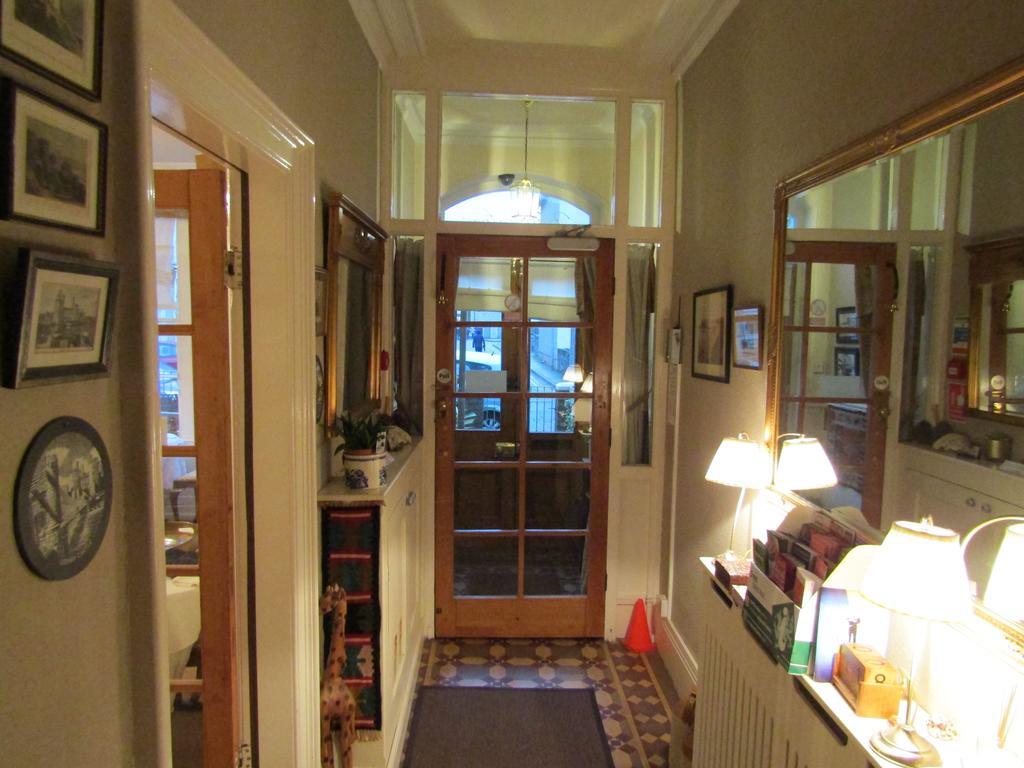 Hotel Harringtons At 14 Llandudno Esterno foto