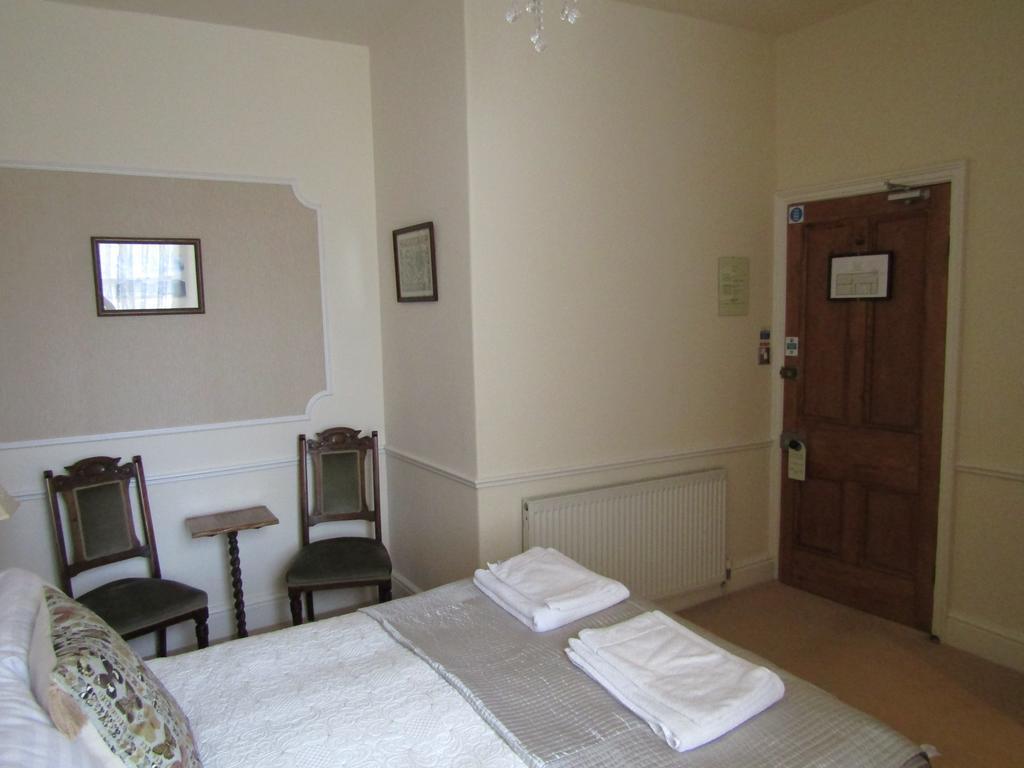 Hotel Harringtons At 14 Llandudno Esterno foto