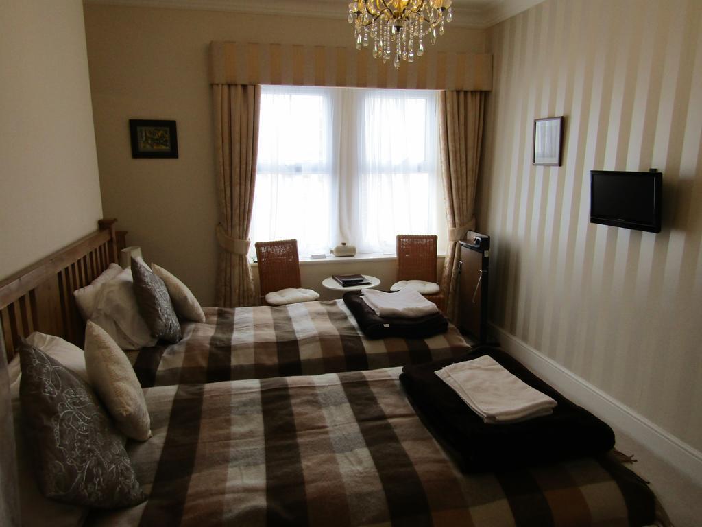 Hotel Harringtons At 14 Llandudno Esterno foto