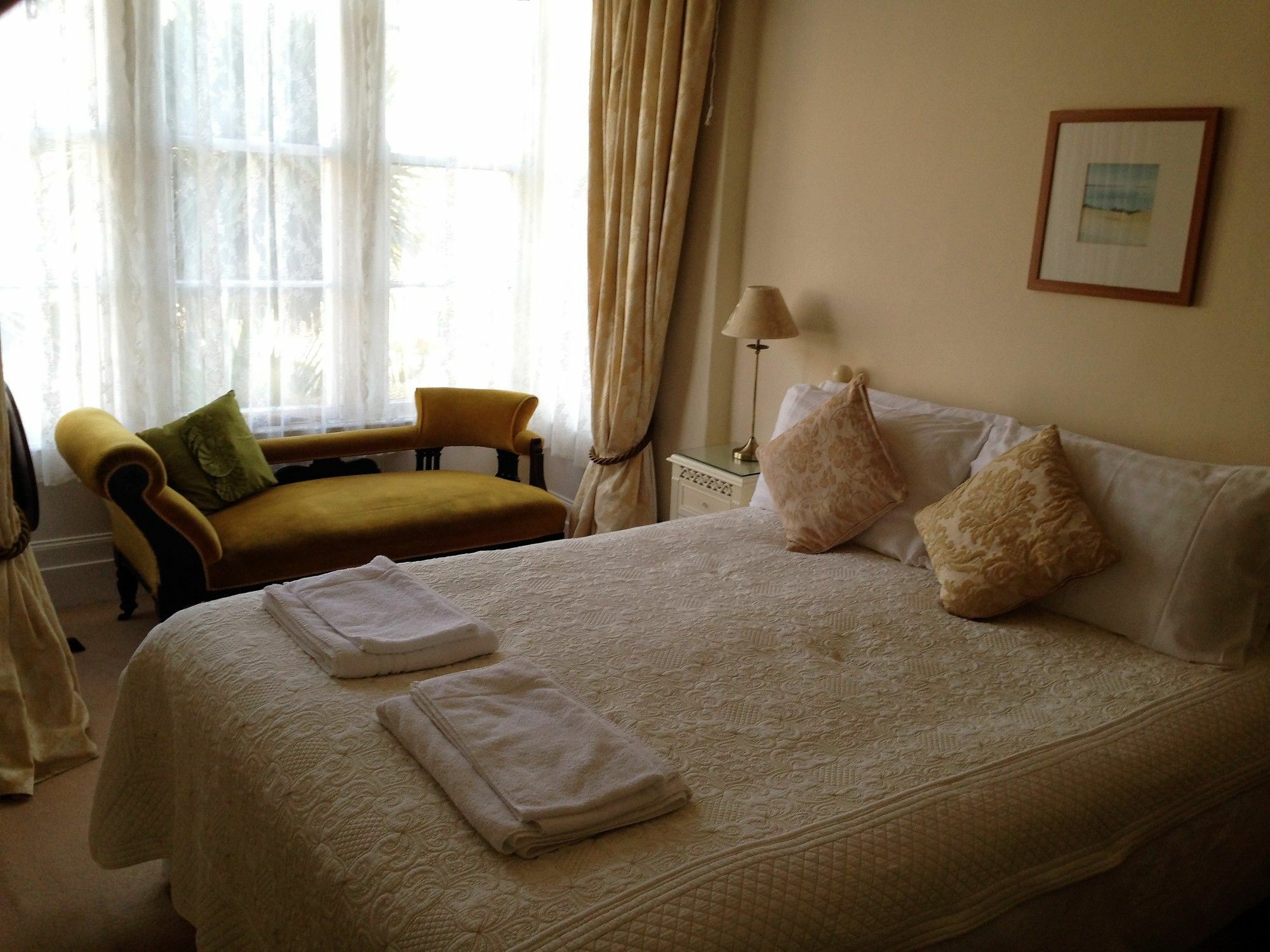 Hotel Harringtons At 14 Llandudno Esterno foto
