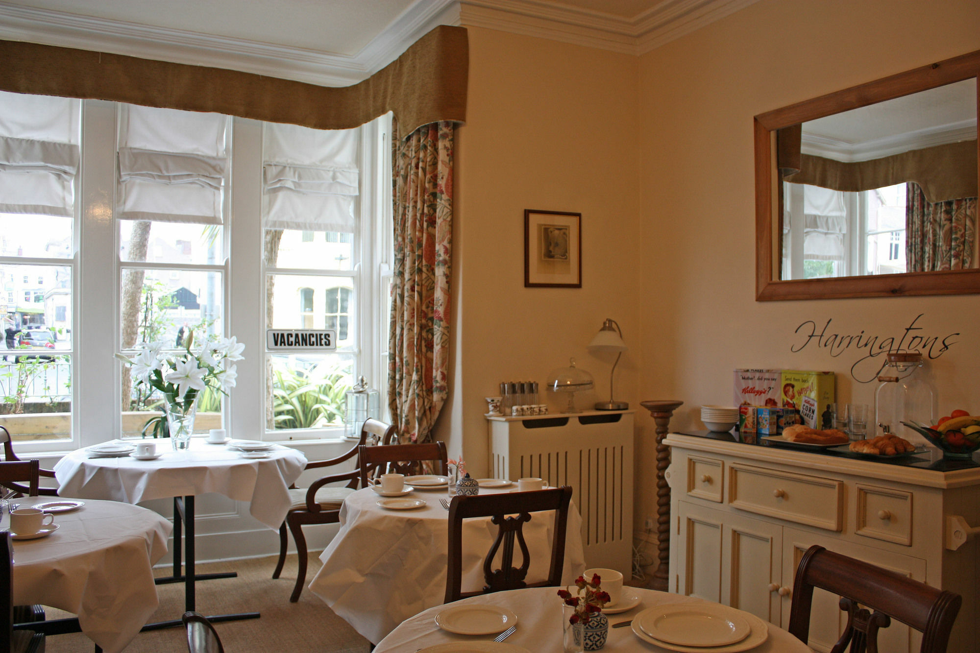 Hotel Harringtons At 14 Llandudno Esterno foto